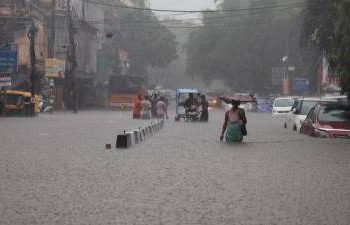 उत्तर-भारत-में-भारी-बारिश-से-14-लोगों-की-मौत