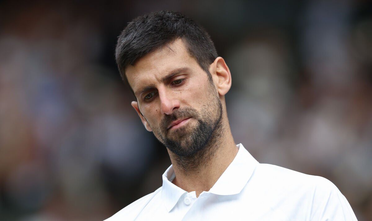 tennis-fans-raise-big-worry-for-djokovic-that-could-leave-his-dream-in-tatters