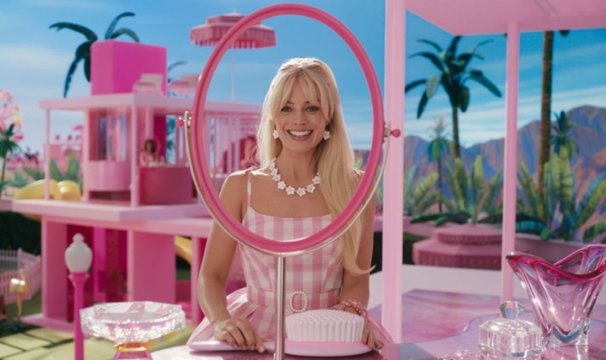 barbie-actress-lifts-lid-on-behind-the-scenes-antics-and-gift-from-margot-robbie