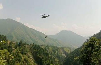 first-children-rescued-from-cable-car-dangling-over-pakistan-ravine