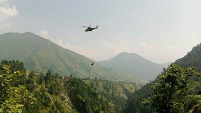 first-children-rescued-from-cable-car-dangling-over-pakistan-ravine