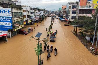 flash-flood-hits-indonesia’s-north-sumatra-leaving-12-missing