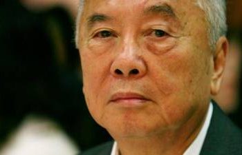 singapore’s-wee-cho-yaw,-who-propelled-uob-bank’s-rise,-dies-at-95