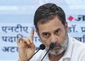 will-raise-neet-'paper-leak'-issue-personally-in-parliament,-says-rahul