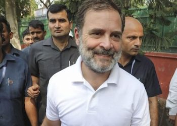 rahul-pens-letter-to-people-of-wayanad,-says-their-love-protected-him