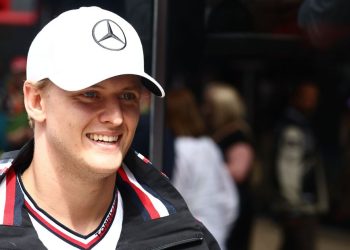 mick-schumacher-rates-f1-return-chances-after-toto-wolff-pours-oil-on-the-fire