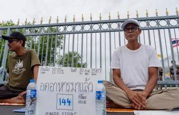 thai-activists-defy-‘munchies’-on-hunger-strike-for-marijuana-law