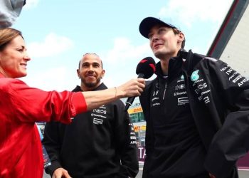 mercedes-at-risk-of-losing-george-russell-as-f1-rivals