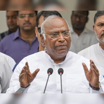 k'taka-job-quota-bill-put-on-hold-after-mallikarjun-kharge's-intervention