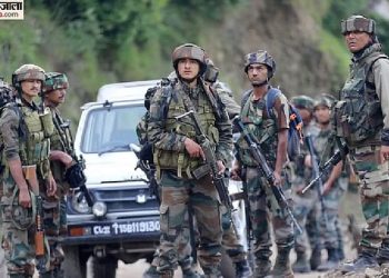 kupwara-encounter:-आतंकियों-से-बरामद-हुई-स्टेयर-एयूजी-राइफल,-अफगानिस्तान-में-नाटो-के-सैनिक-इसका-करते-थे-प्रयोग