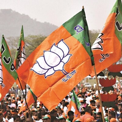 bjp-workers-to-boost-sc-outreach-in-30-delhi-seats-ahead-of-assembly-polls