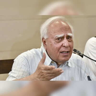 govt-does-not-realise-erasing-diversity-is-anti-historical-move:-sibal