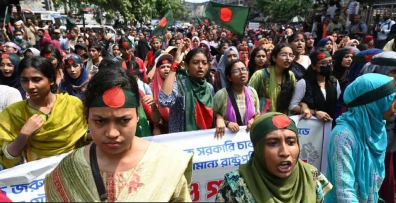 bangladesh:-सरकार-की-नौकरियों-में-कोटा-कम-करने-के-कोर्ट-के-फैसले-को-मंजूरी-देने-की-तैयारी