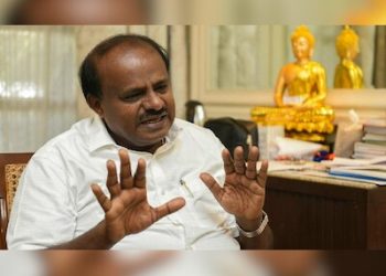 union-minister-kumaraswamy-hospitalised-in-bengaluru-after-nose-bleeding