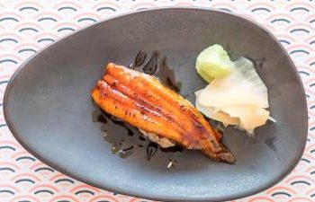 grilled-eel-leaves-one-dead,-140-sick-in-japan