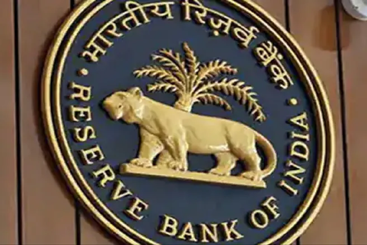 rbi:-बनारसी-बाबुओं-को-तगड़ा-झटका,-इस-बैंक-का-लाइसेंस-रद्द