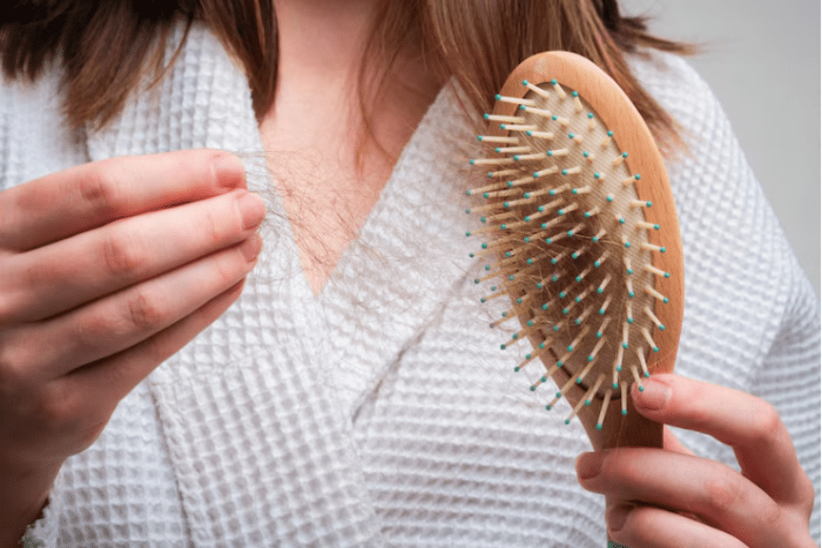 hair-loss-:-कौन-से-5-विटामिन-की-कमी-से-होता-है-हेयर-लॉस?-जानिए.