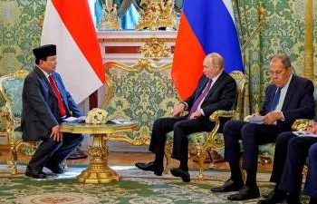 putin-eyes-closer-indonesia-ties-at-meeting-with-president-elect