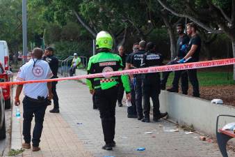 palestinian-kills-two-people-in-stabbing-attack-in-israel