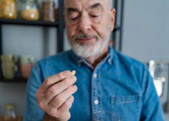 pharmacist-recommends-best-two-hayfever-tablets-found-in-most-shops