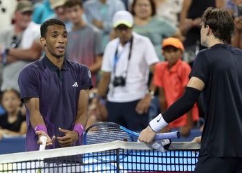 felix-auger-aliassime-breaks-silence-after-controversial-ending-to-draper-defeat