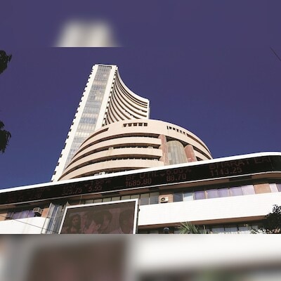 markets-soar-as-strong-us-data-lifts-sentiment;-sensex,-nifty-jump-1.7%