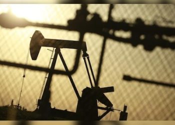 oil-up-3%-on-israel-hezbollah-war,-libya-oil-field-closure;-how-to-trade?