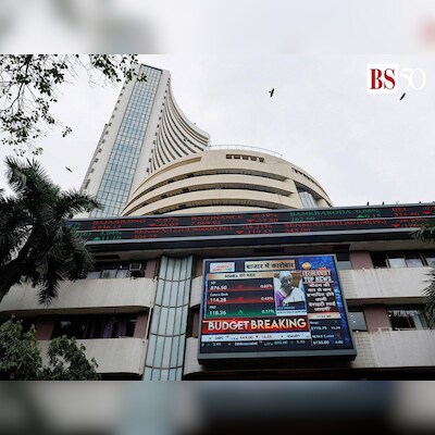 markets-extend-record-winning-run;-sensex,-nifty-log-new-closing-highs