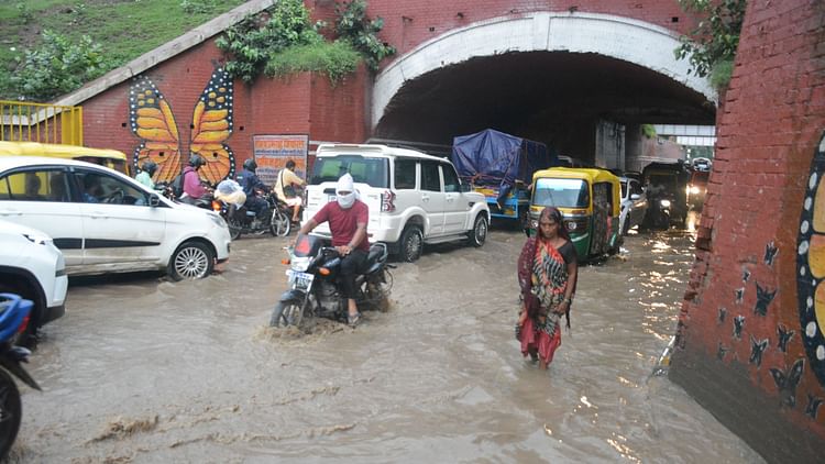 weather-updates:-बिहार-में-मानसून-को-लेकर-imd-ने-जारी-किया-अलर्ट,-वडोदरा-में-भारी-वर्षा-ने-बढ़ाई-मुश्किलें